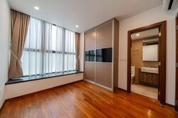 Holland Link (D10), Terrace #503034881